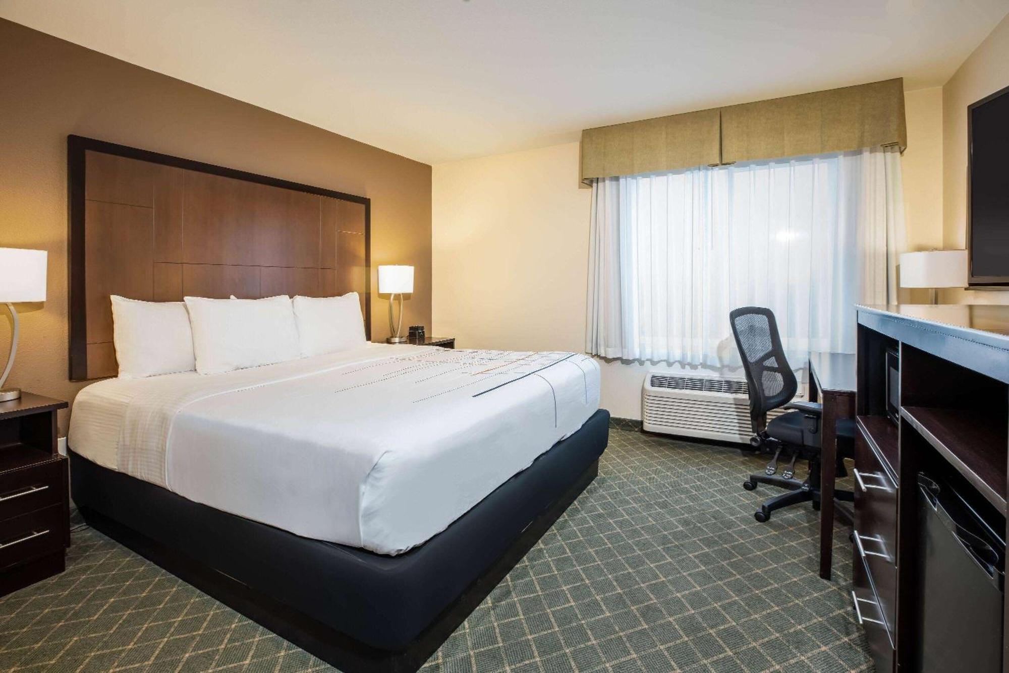 מלון La Quinta By Wyndham Portland Airport מראה חיצוני תמונה
